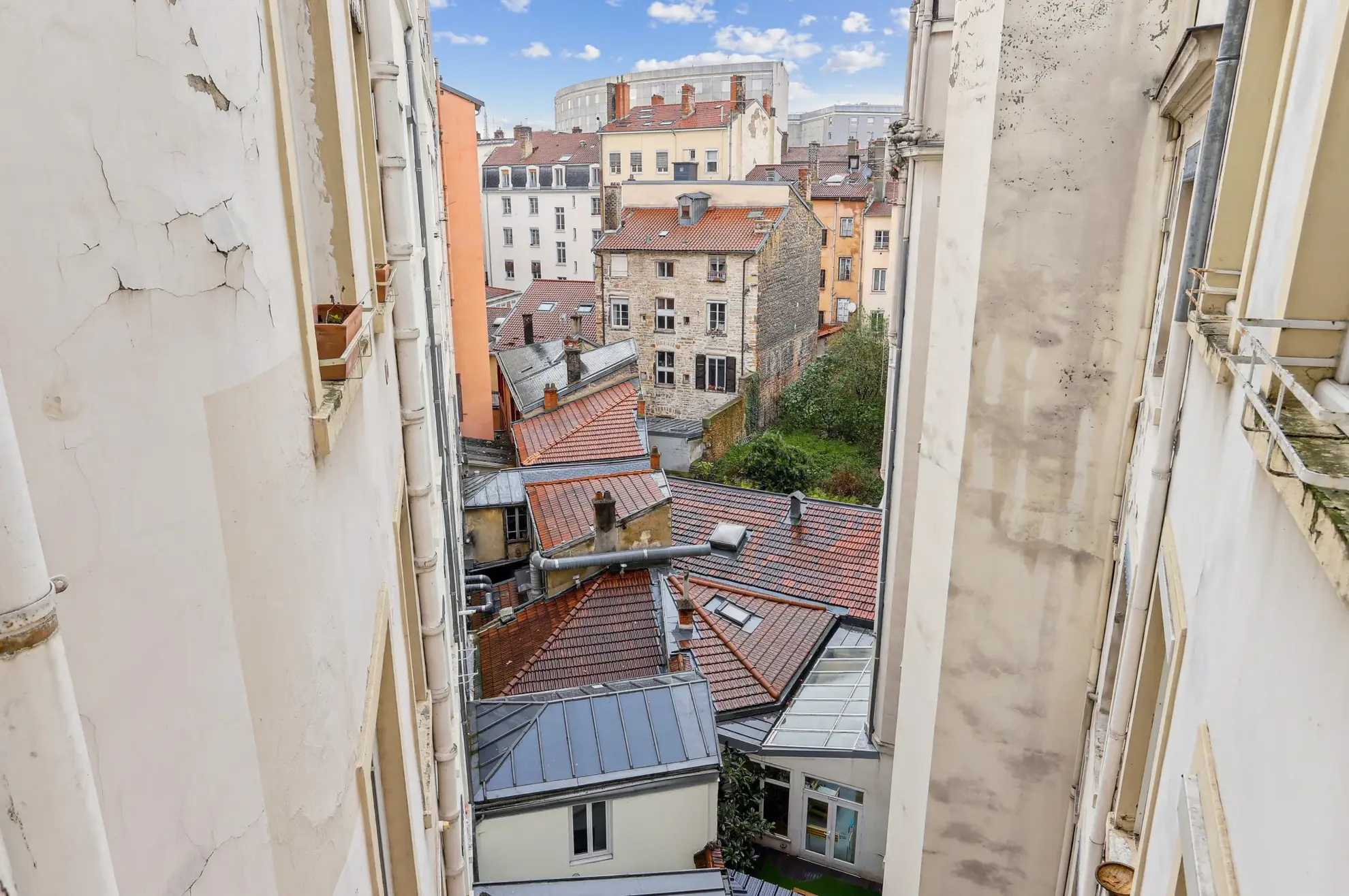 Appartement T2 à rénover de 41 m² à Lyon 3ème - Saxe-Gambetta