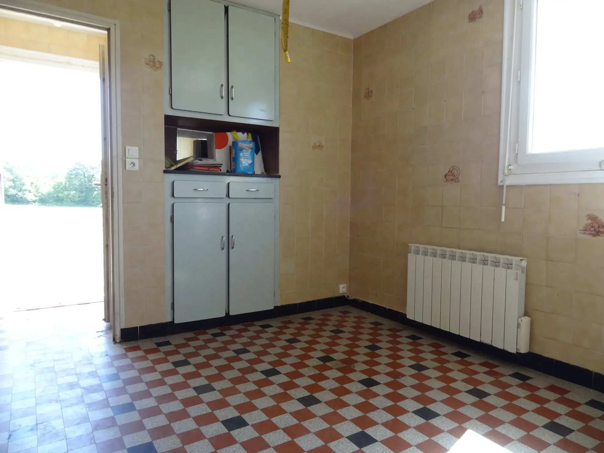 Maison de campagne avec dépendances et sous-sol complet à Saint-Nicolas-du-Pélem 