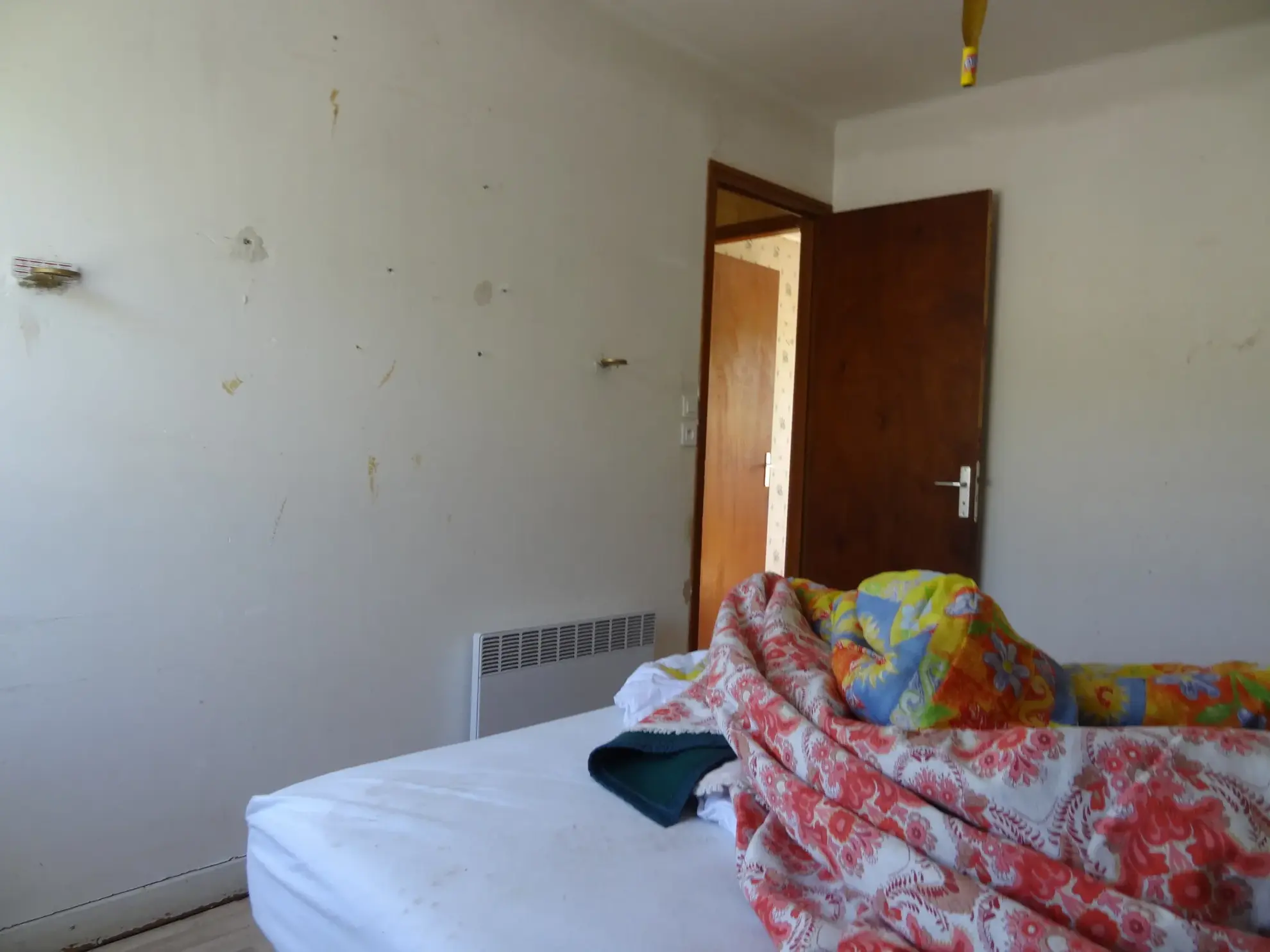 Maison de campagne avec dépendances et sous-sol complet à Saint-Nicolas-du-Pélem 