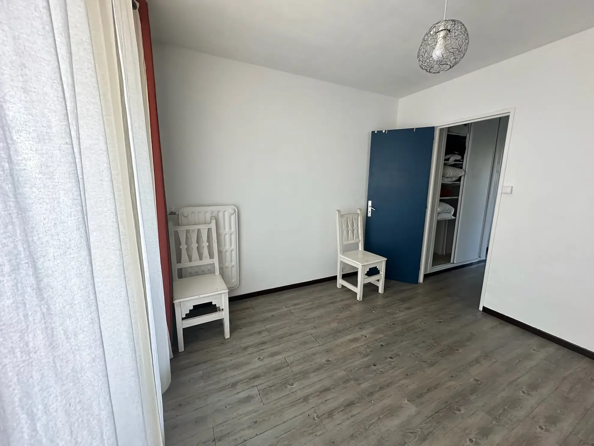 Appartement T3 lumineux avec balcon et parking à Nîmes Sud 