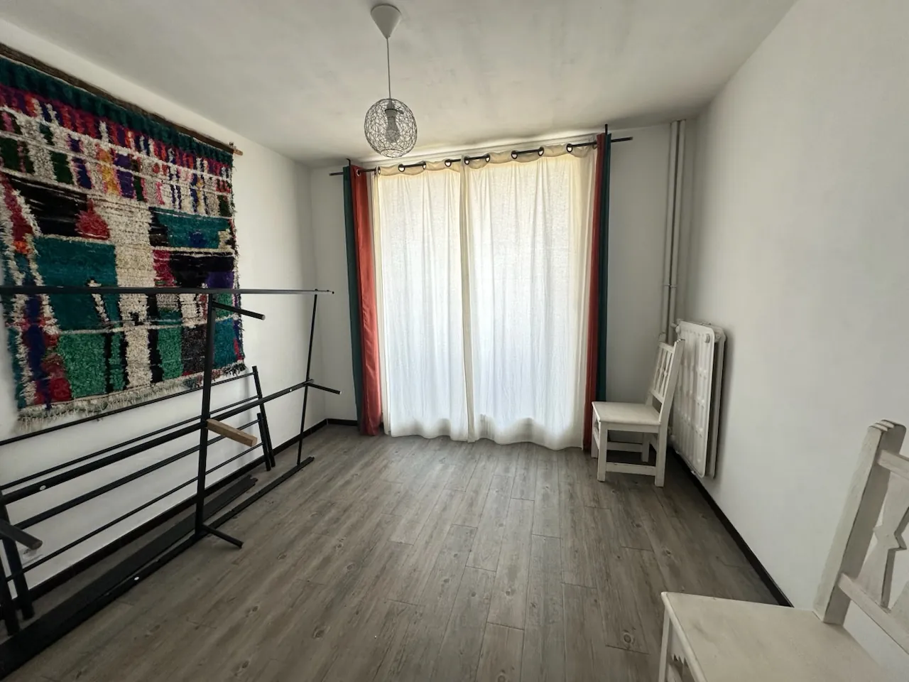 Appartement T3 lumineux avec balcon et parking à Nîmes Sud 
