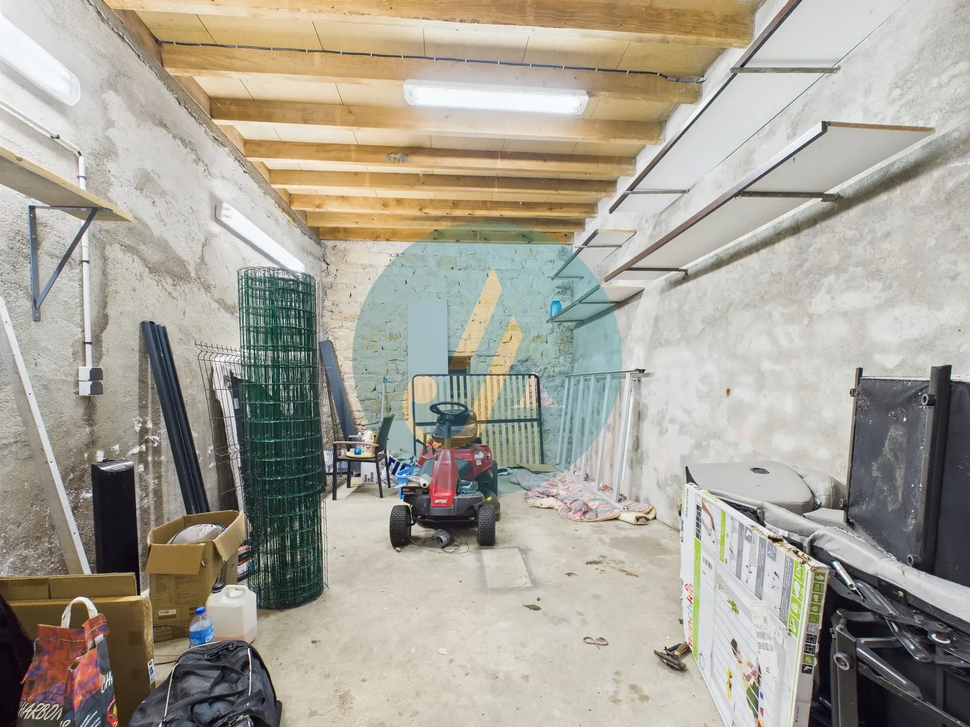 Maison de 81 m² avec dépendances et terrain clos près de Nevers 