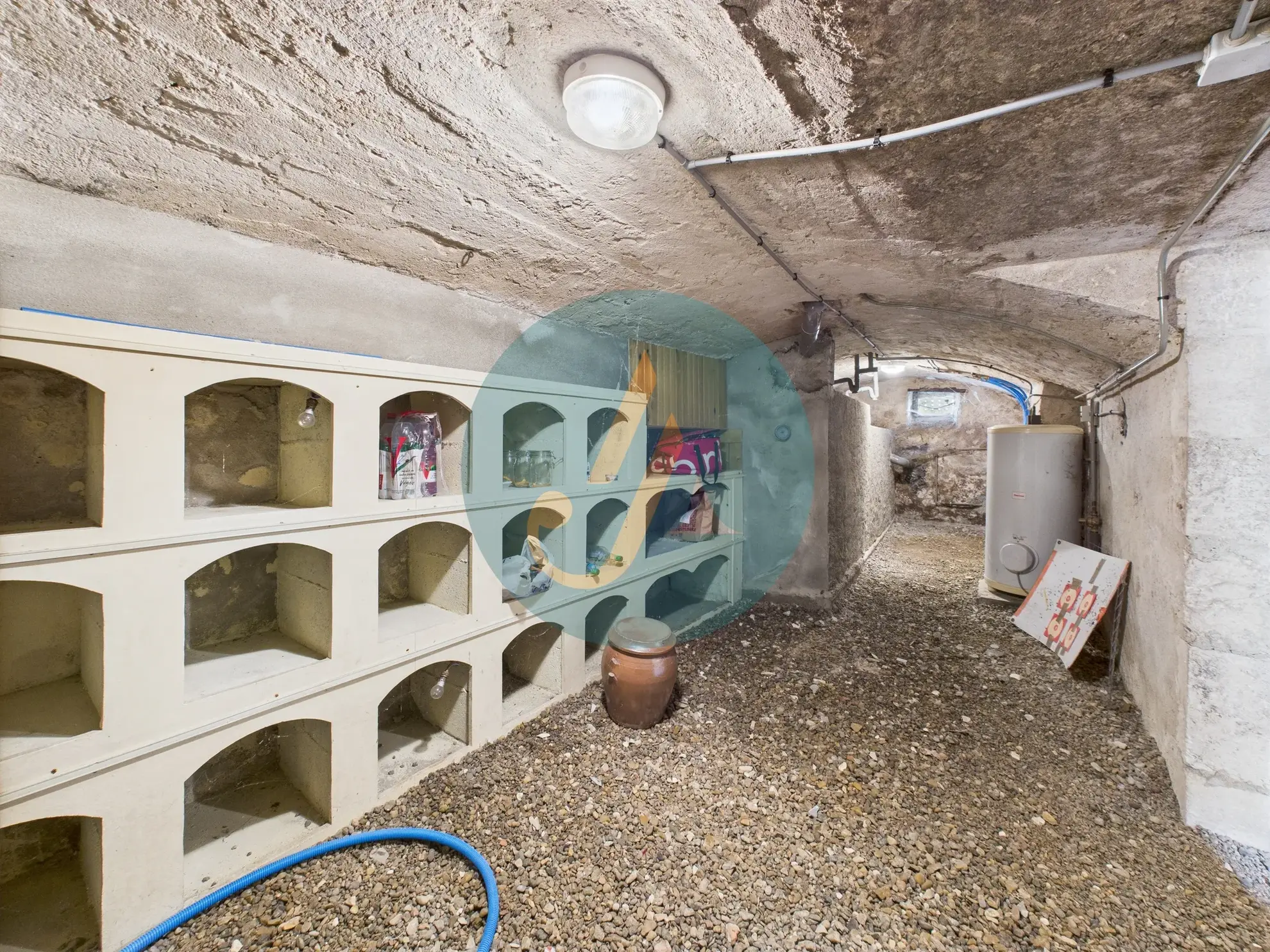 Maison de 81 m² avec dépendances et terrain clos près de Nevers 