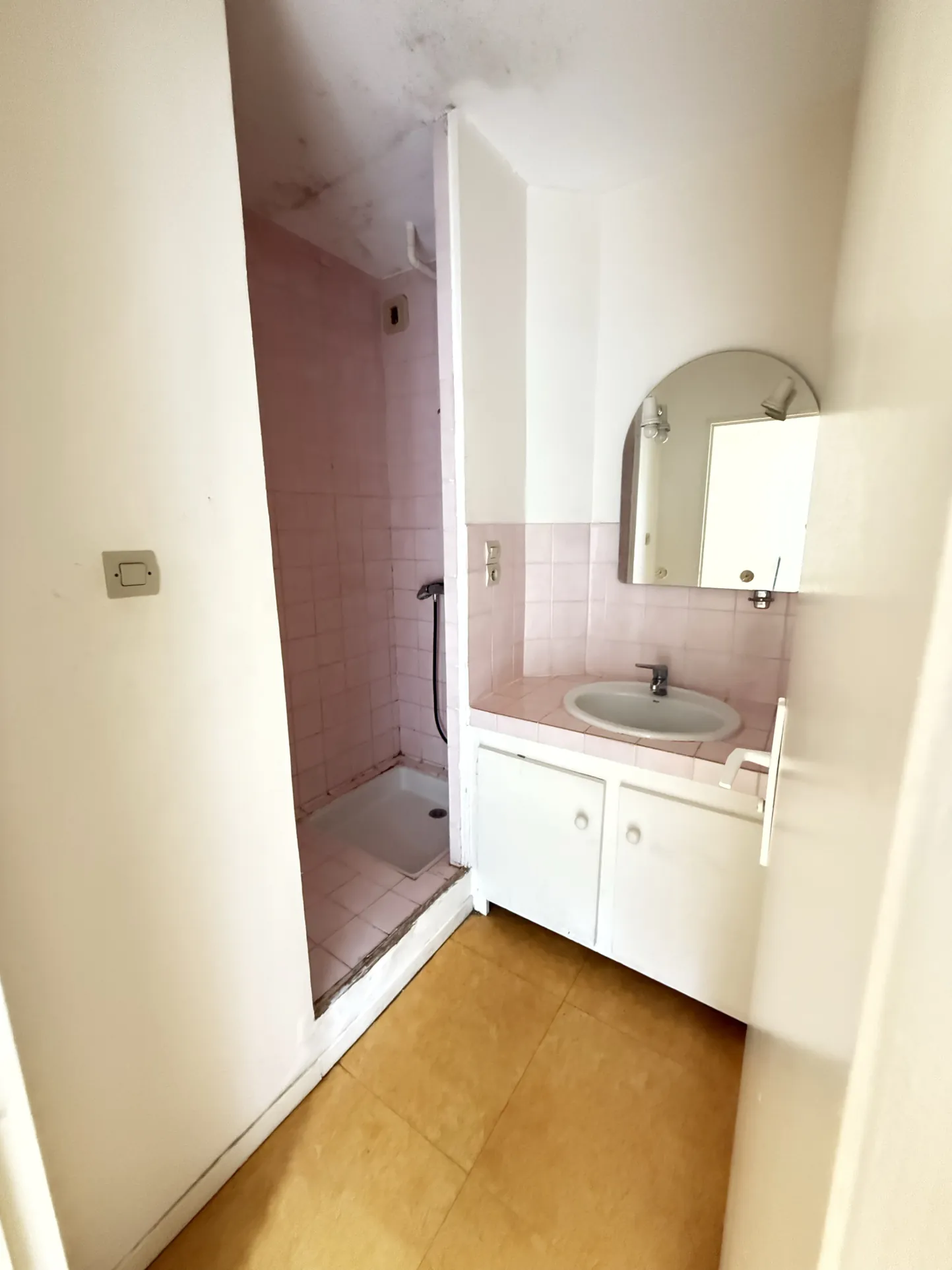 Appartement T2 avec vue panoramique et parking à Egat, Pyrénées-Orientales 