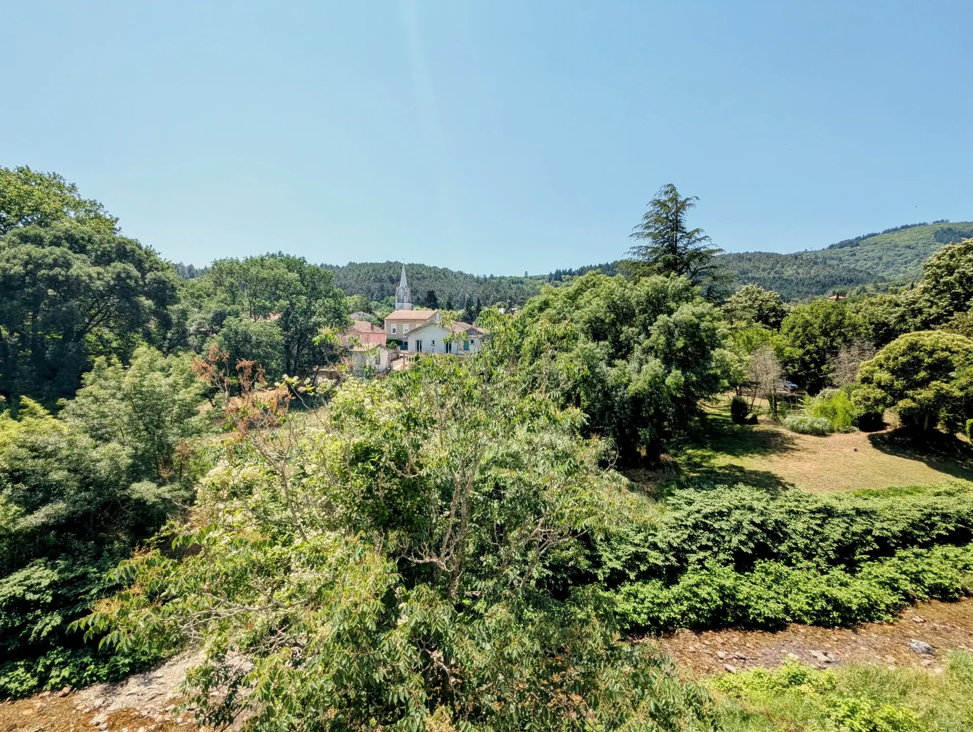 Studio à vendre de 16 m² avec vue dégagée à Lamalou-les-Bains 