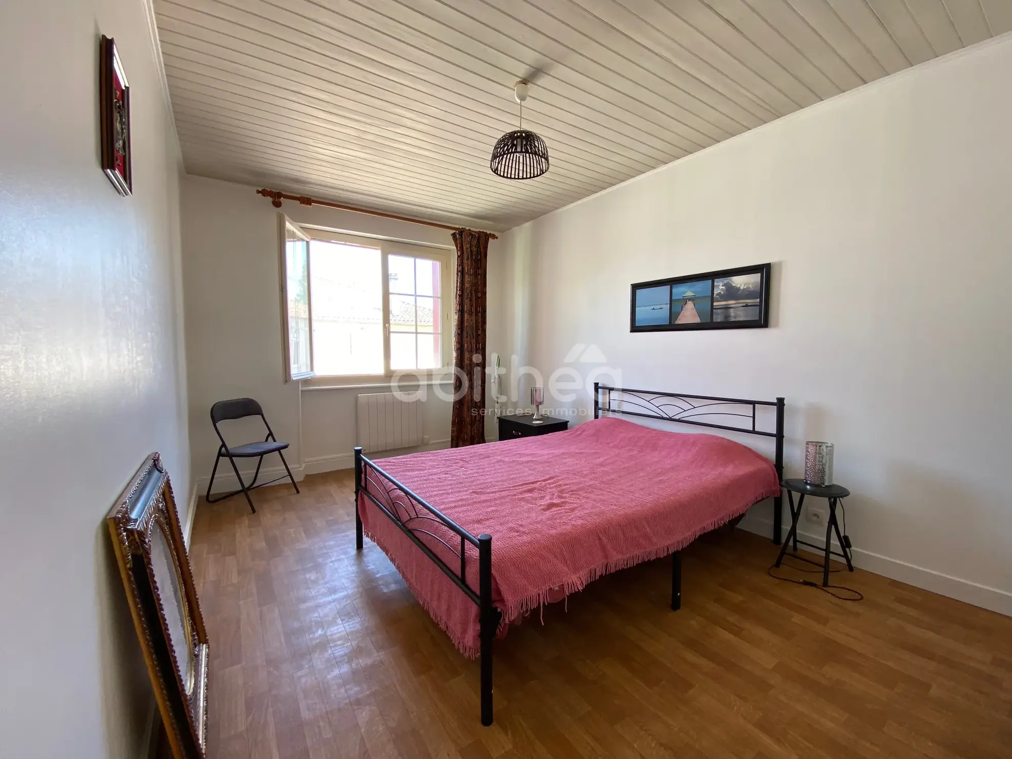 Maison rénovée de 110 m² avec dépendances et jardin à Exideuil-Sur-Vienne 