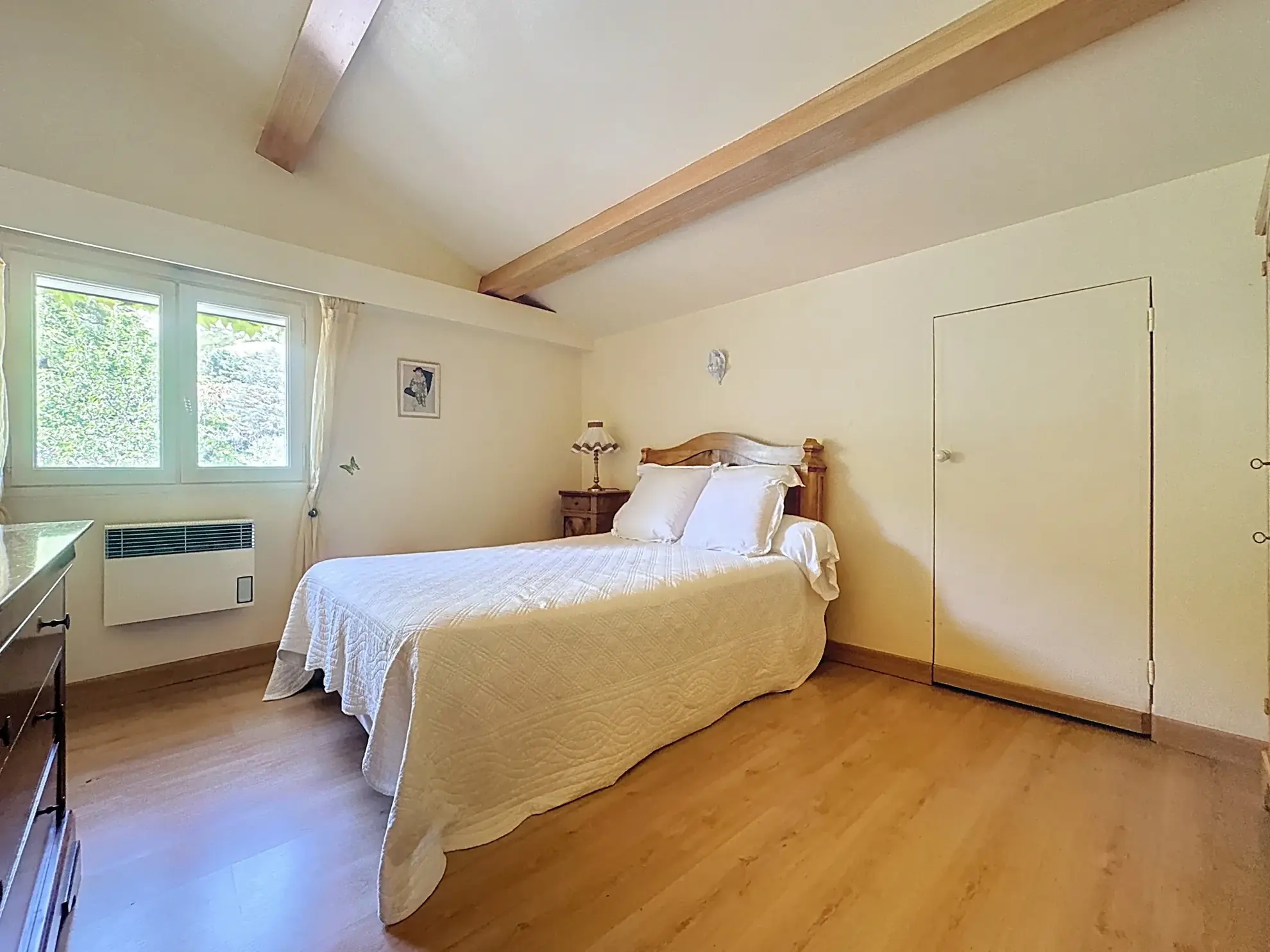 Charmante maison avec piscine, maisonette et grand jardin à Millau 