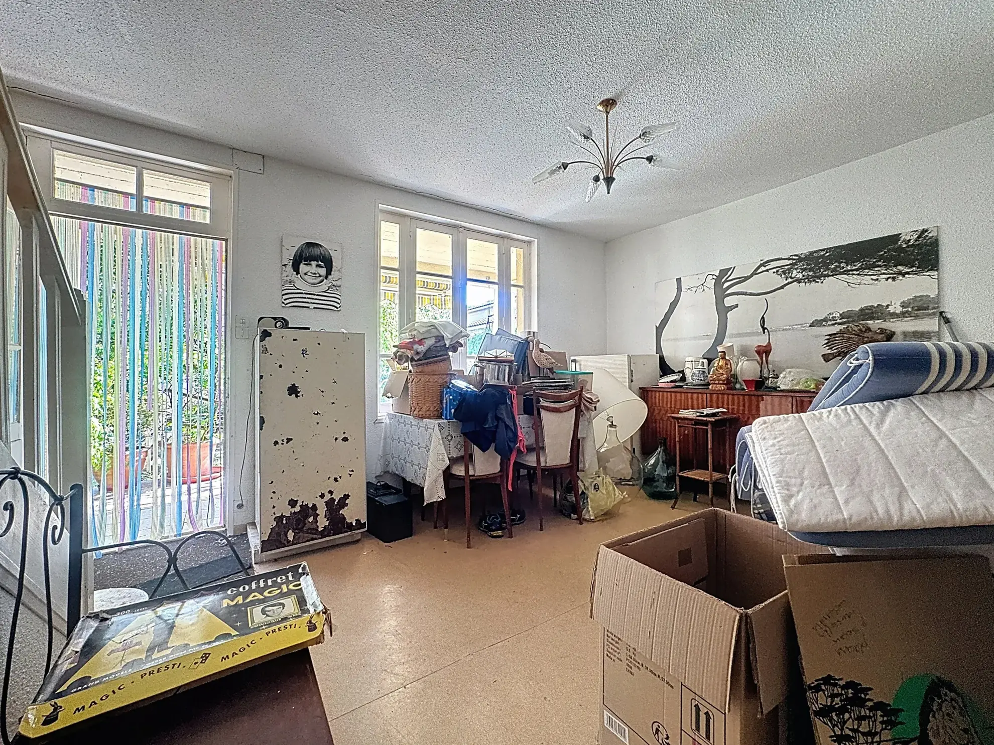 Charmante maison avec piscine, maisonette et grand jardin à Millau 