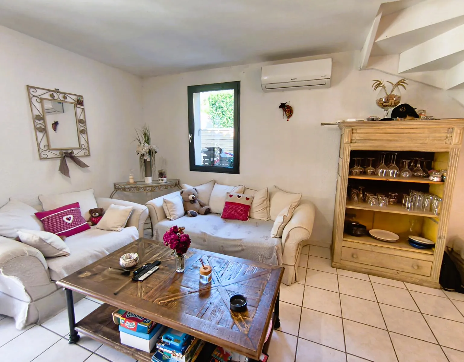 Maison avec piscine à Tarascon - 4 chambres et extérieur agréable 