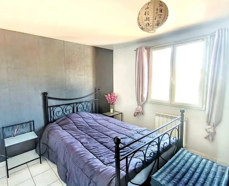 Maison avec piscine à Tarascon - 4 chambres et extérieur agréable 