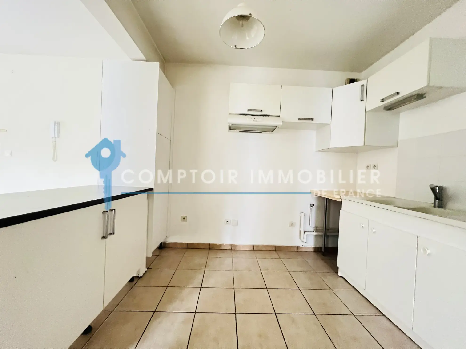 Appartement F3 avec parking et cave à Auneau - 76 m² 
