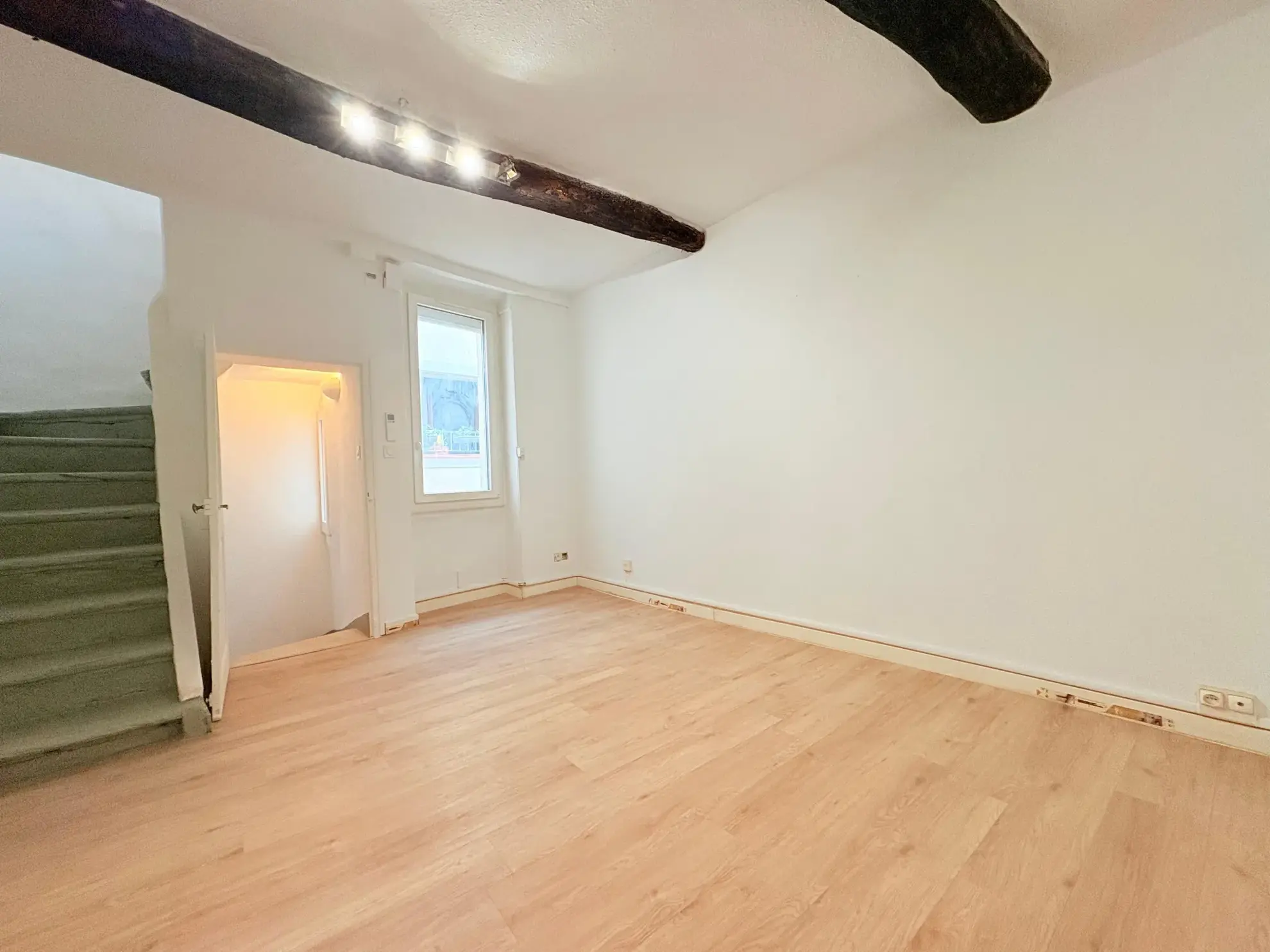 Maison de village à Thuir avec terrasse de toit - 55 m² 