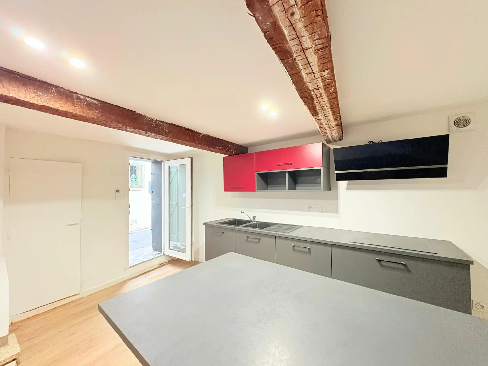 Maison de village à Thuir avec terrasse de toit - 55 m² 