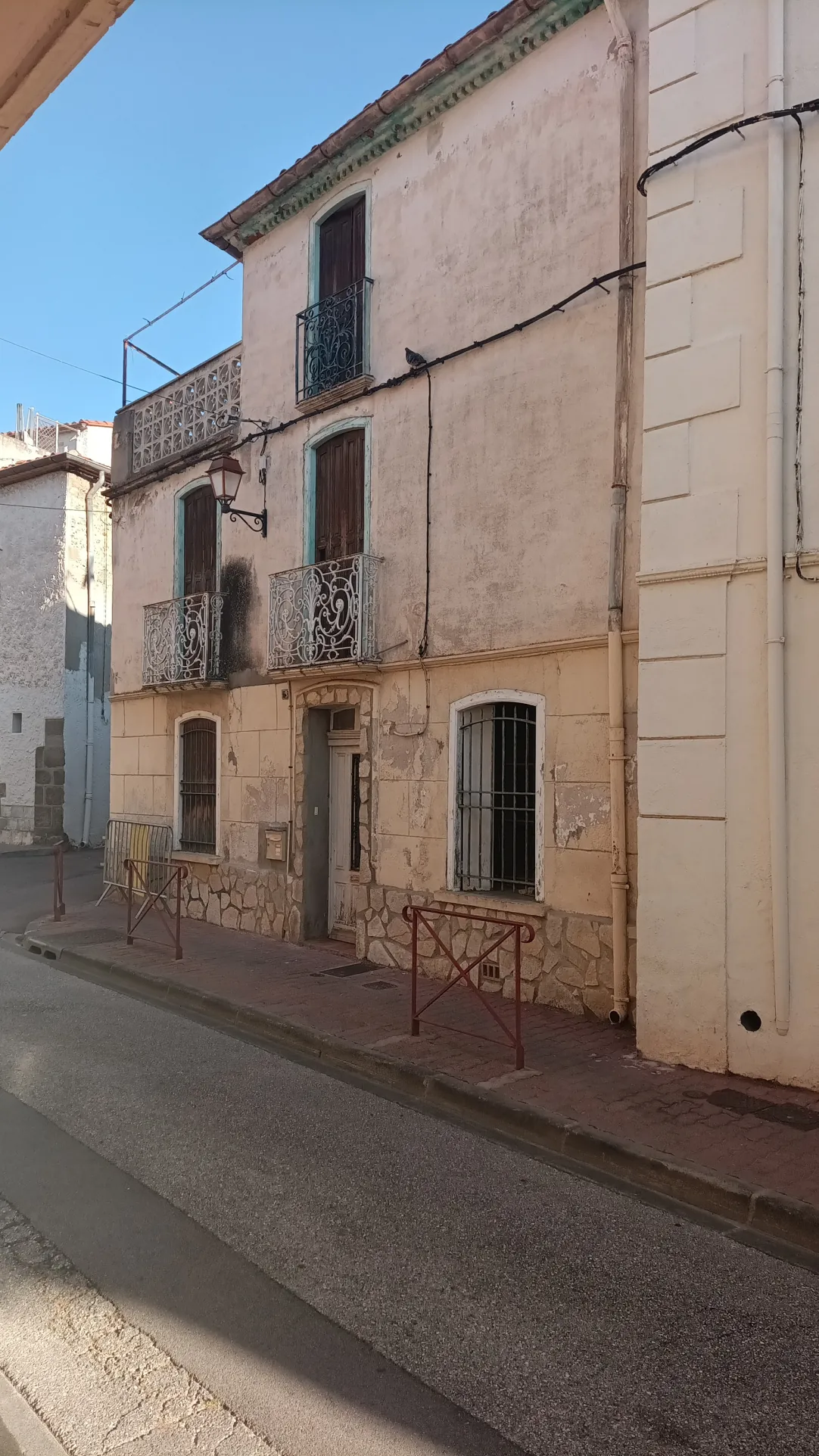 Maison de 85 m² avec studio indépendant à vendre au Boulou