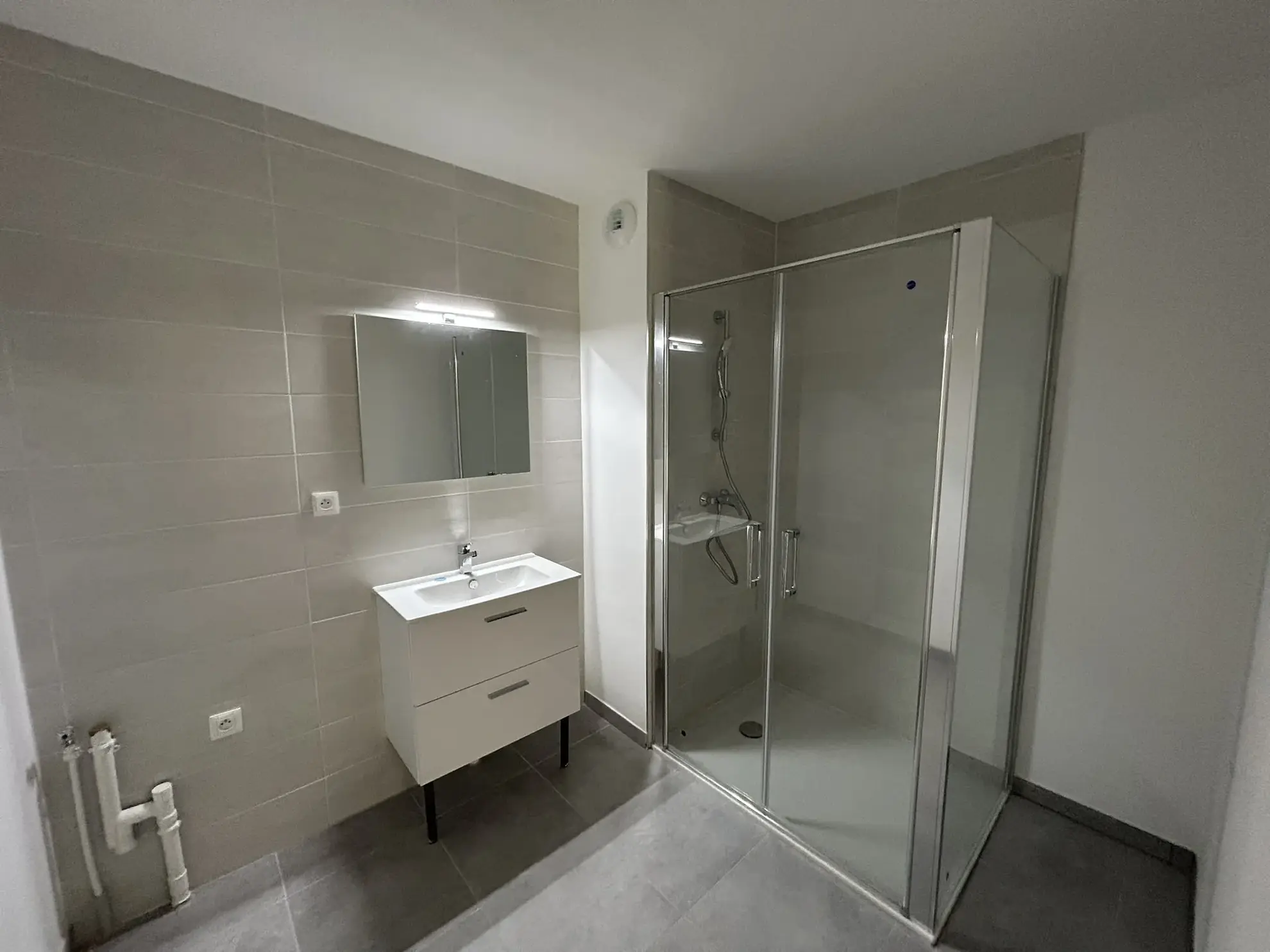 Appartement neuf 3 pièces avec grand jardin à Norroy-le-Veneur