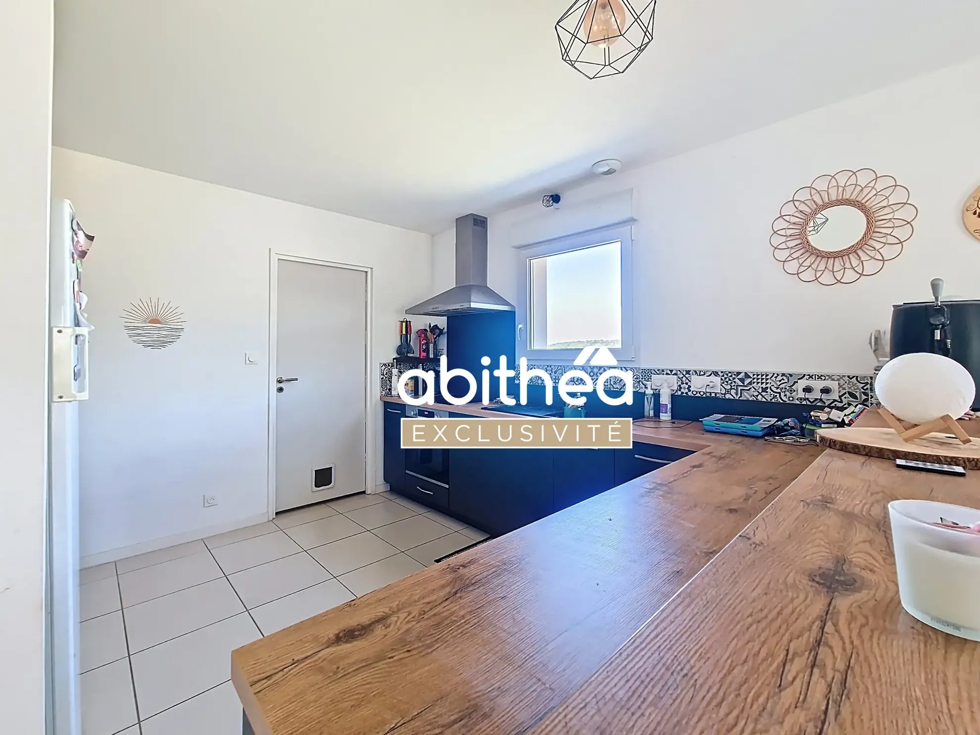 Maison contemporaine de plain-pied à Gémozac, 3 chambres et garage, proche commodités 