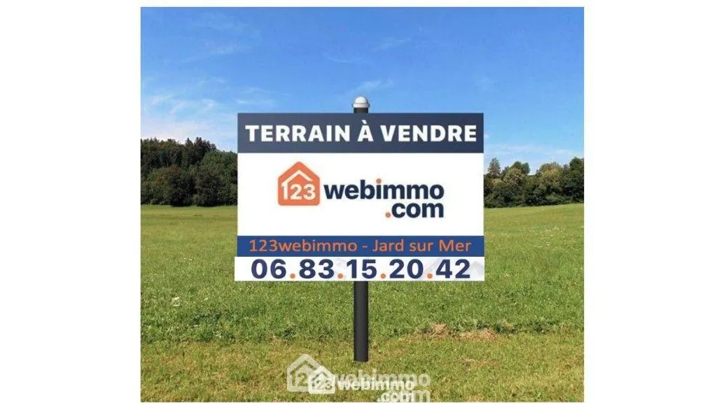 Terrain constructible de 436 m² à Talmont-Saint-Hilaire, proche du château 