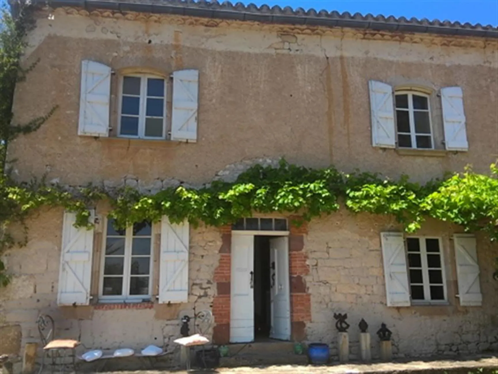 Maison de campagne avec jardin à Itzac, calme et potentielle rénovation