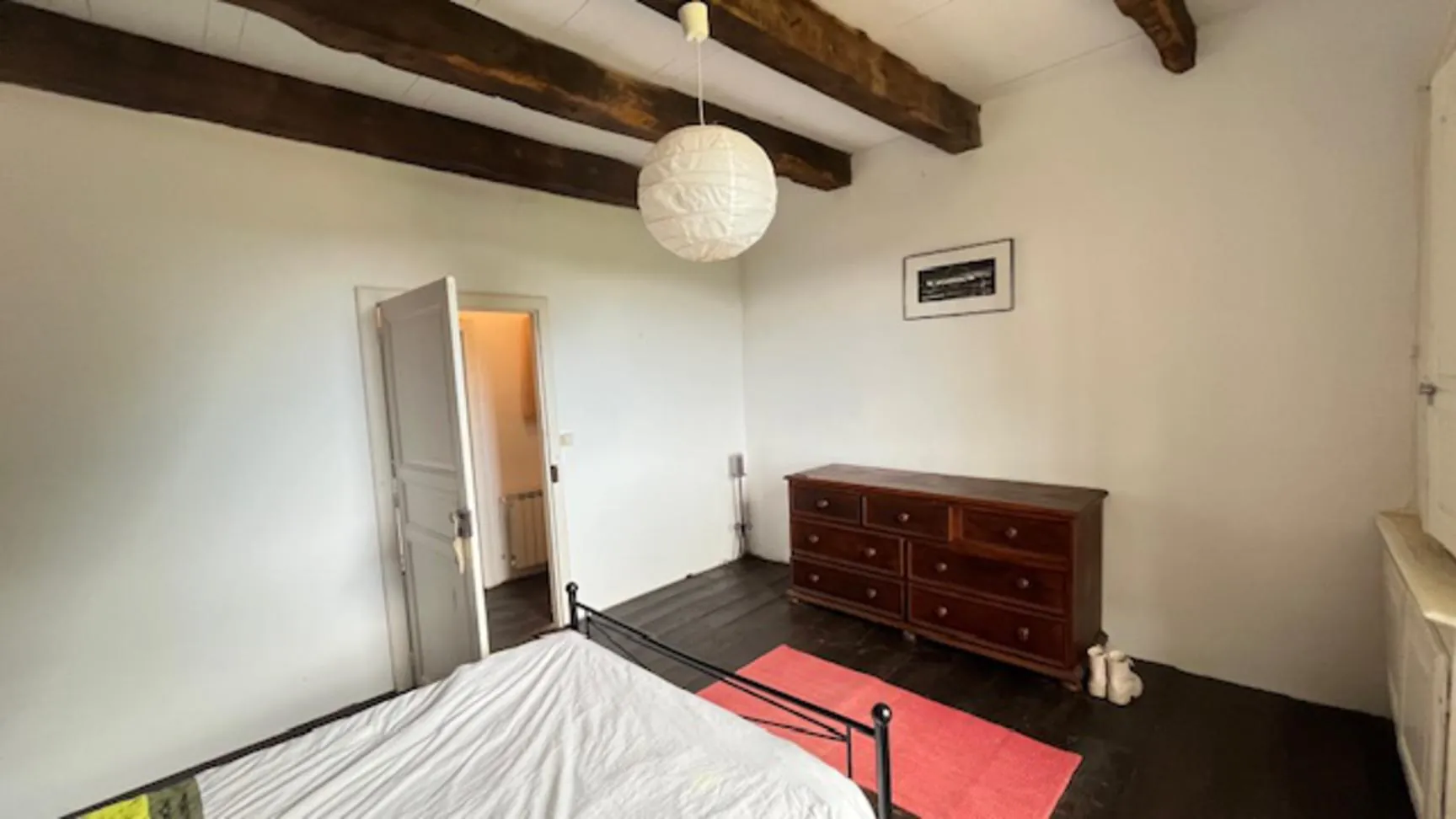 Maison de campagne avec jardin à Itzac, calme et potentielle rénovation 