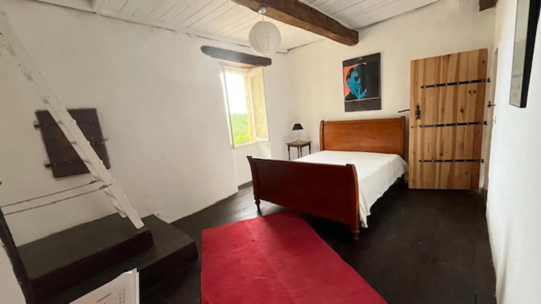 Maison de campagne avec jardin à Itzac, calme et potentielle rénovation 