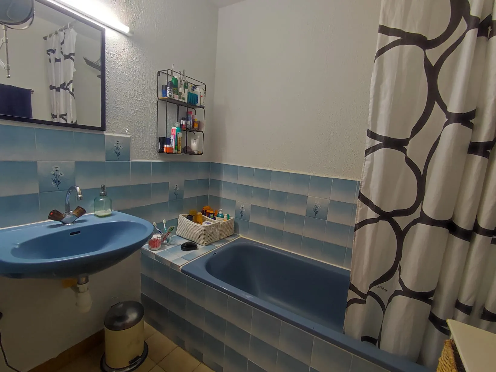 À vendre appartement duplex 3 pièces avec terrasse à Agde, vue sur l'Hérault 