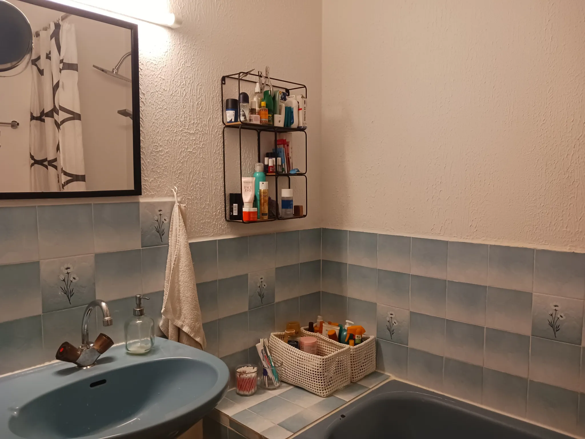 À vendre appartement duplex 3 pièces avec terrasse à Agde, vue sur l'Hérault 