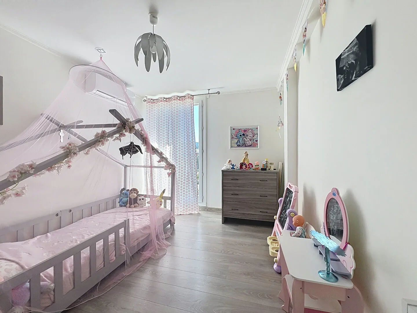 Appartement avec balcon, cave et garage à Gardanne (13120) 