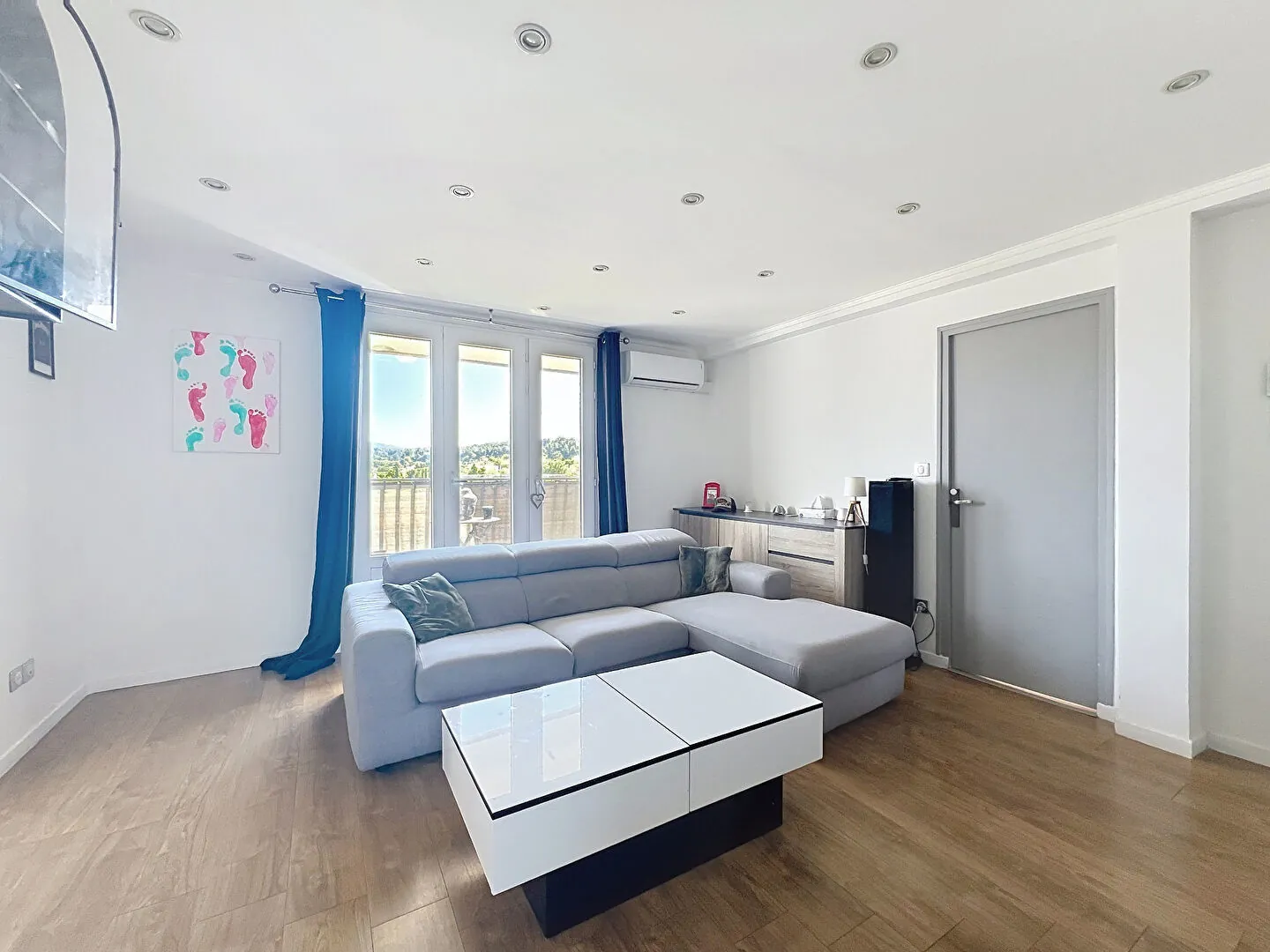 Appartement avec balcon, cave et garage à Gardanne (13120) 