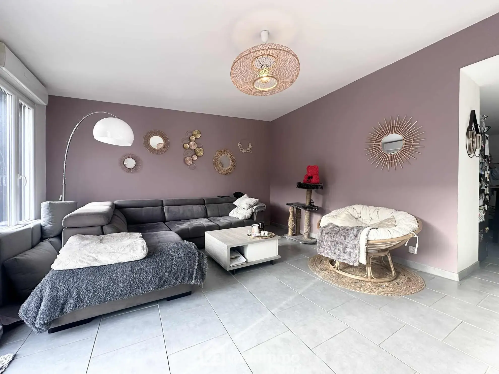 Maison en briques rénovée de 98 m² à Crécy-sur-Serre, secteur calme avec jardin et stationnement 