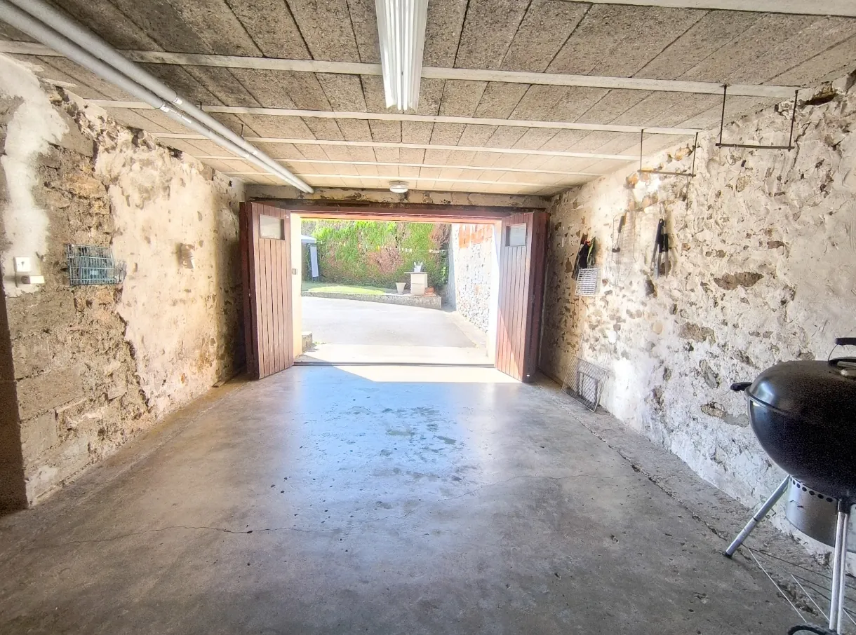 Maison 5 pièces lumineuse à Château-Thierry – 117 m² avec jardin et dépendance 