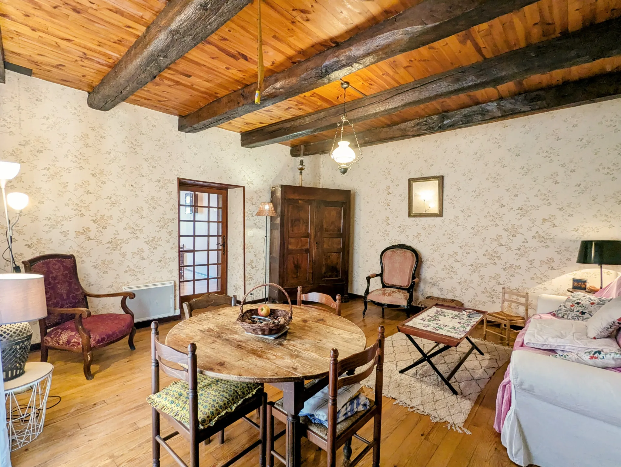 Maison de Village à Fayet, 2 chambres, jardin, dans un environnement naturel préservé 