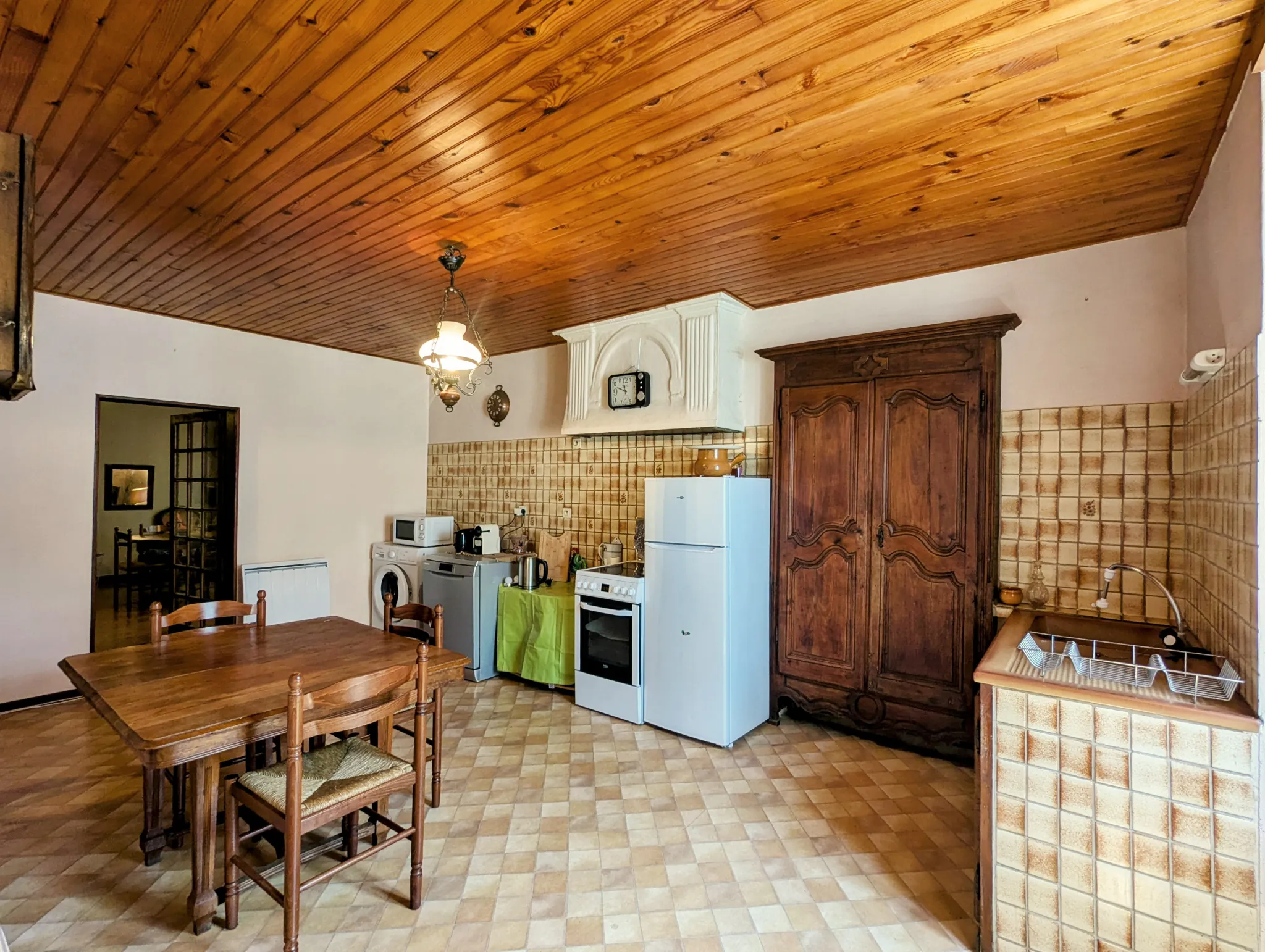 Maison de Village à Fayet, 2 chambres, jardin, dans un environnement naturel préservé 