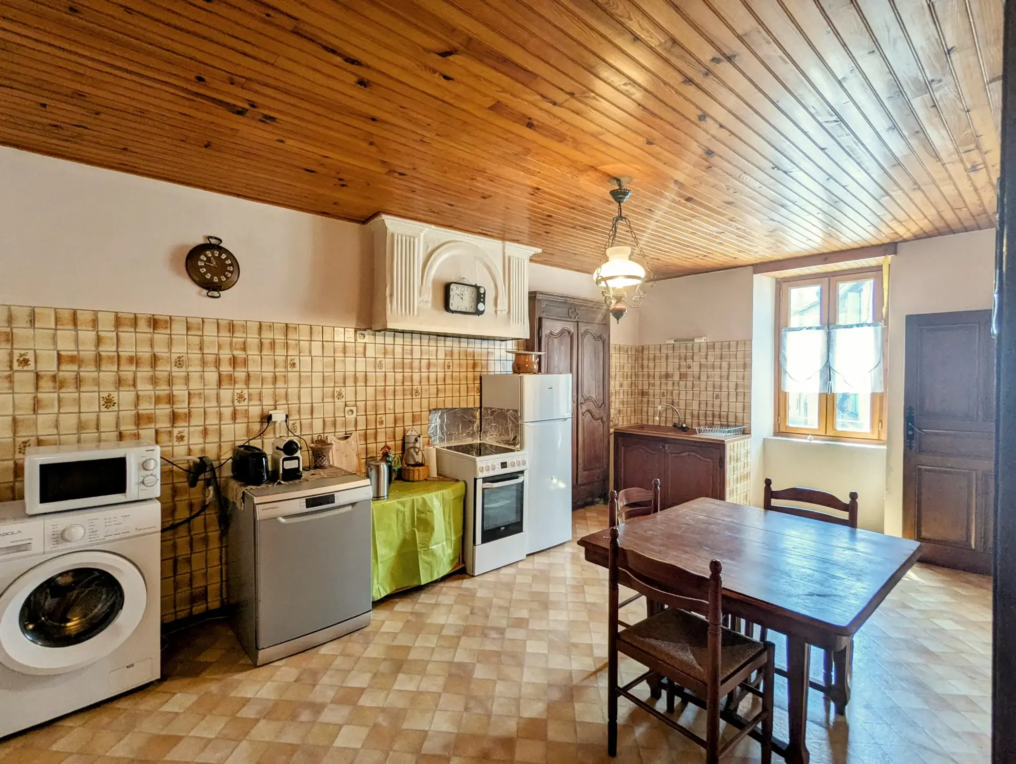 Maison de Village à Fayet, 2 chambres, jardin, dans un environnement naturel préservé 