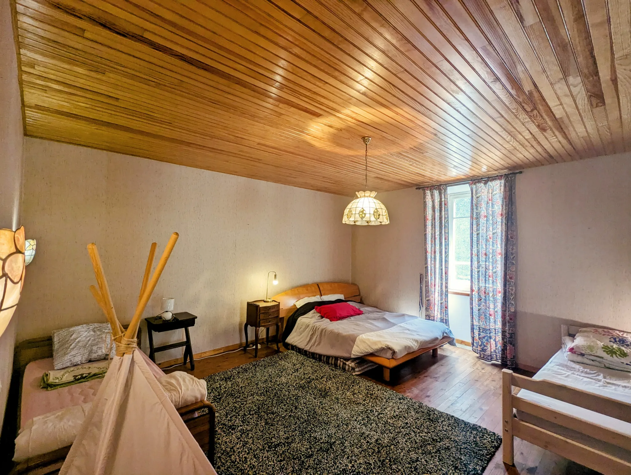 Maison de Village à Fayet, 2 chambres, jardin, dans un environnement naturel préservé 