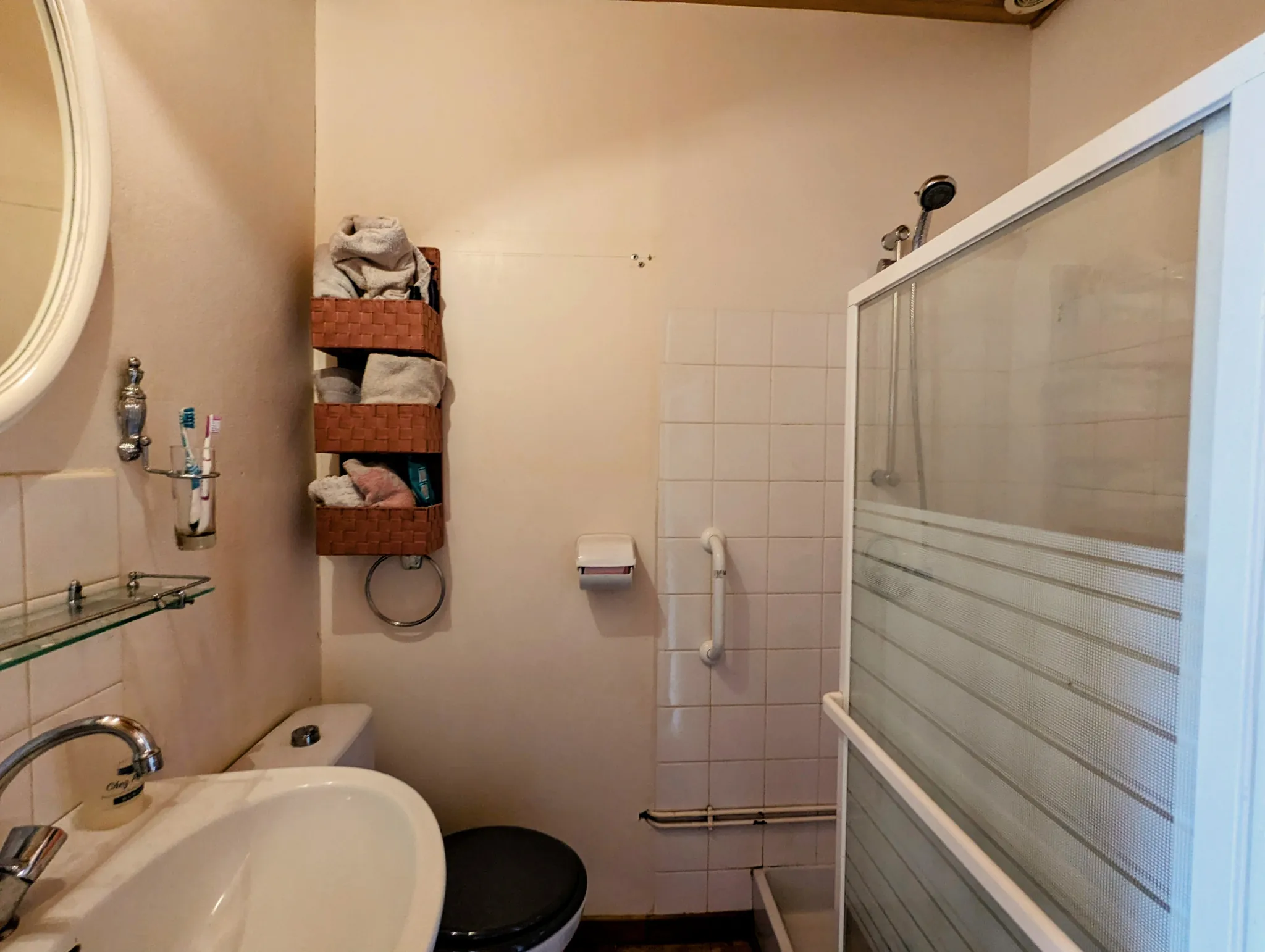 Maison de Village à Fayet, 2 chambres, jardin, dans un environnement naturel préservé 