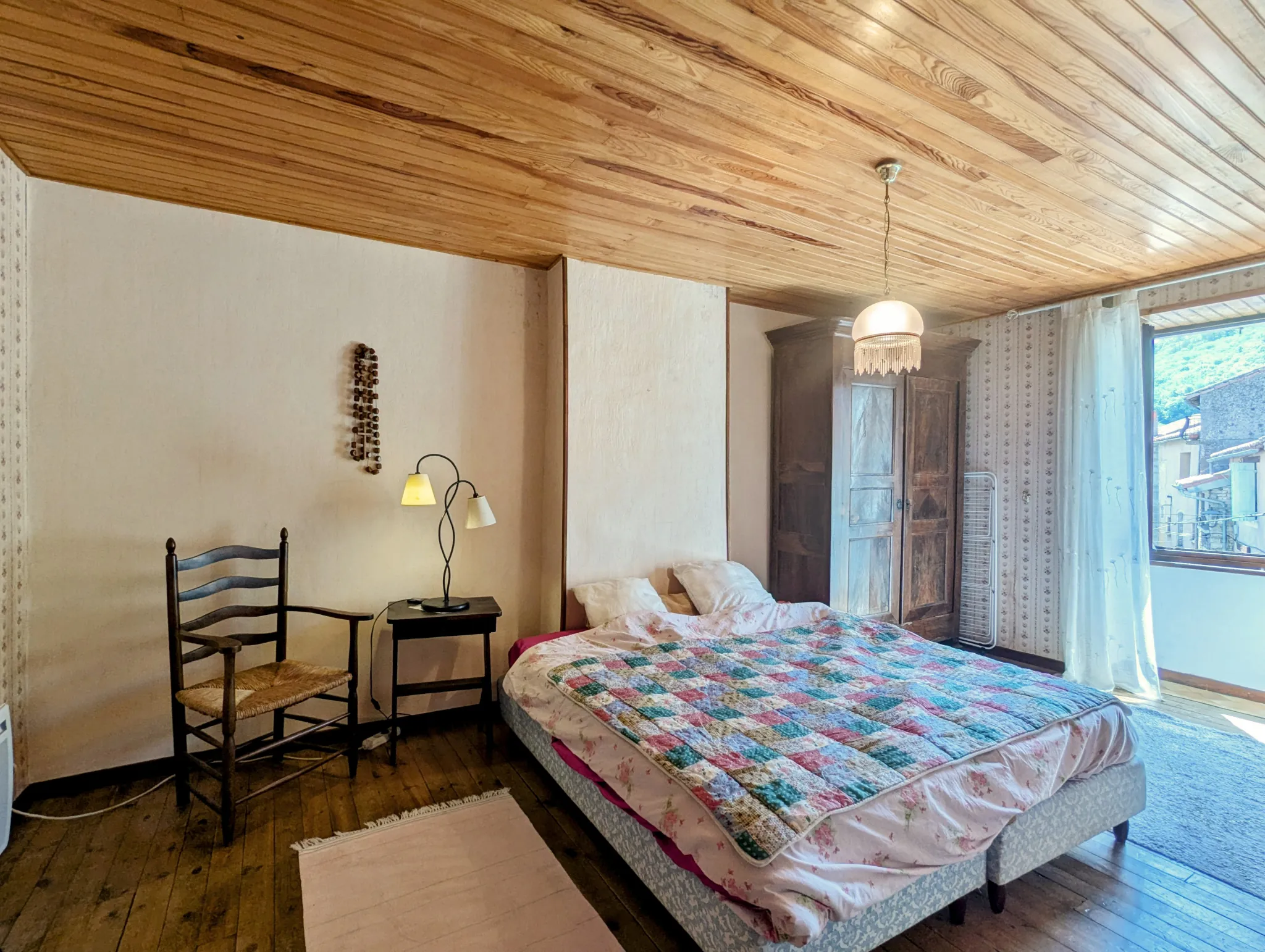 Maison de Village à Fayet, 2 chambres, jardin, dans un environnement naturel préservé 