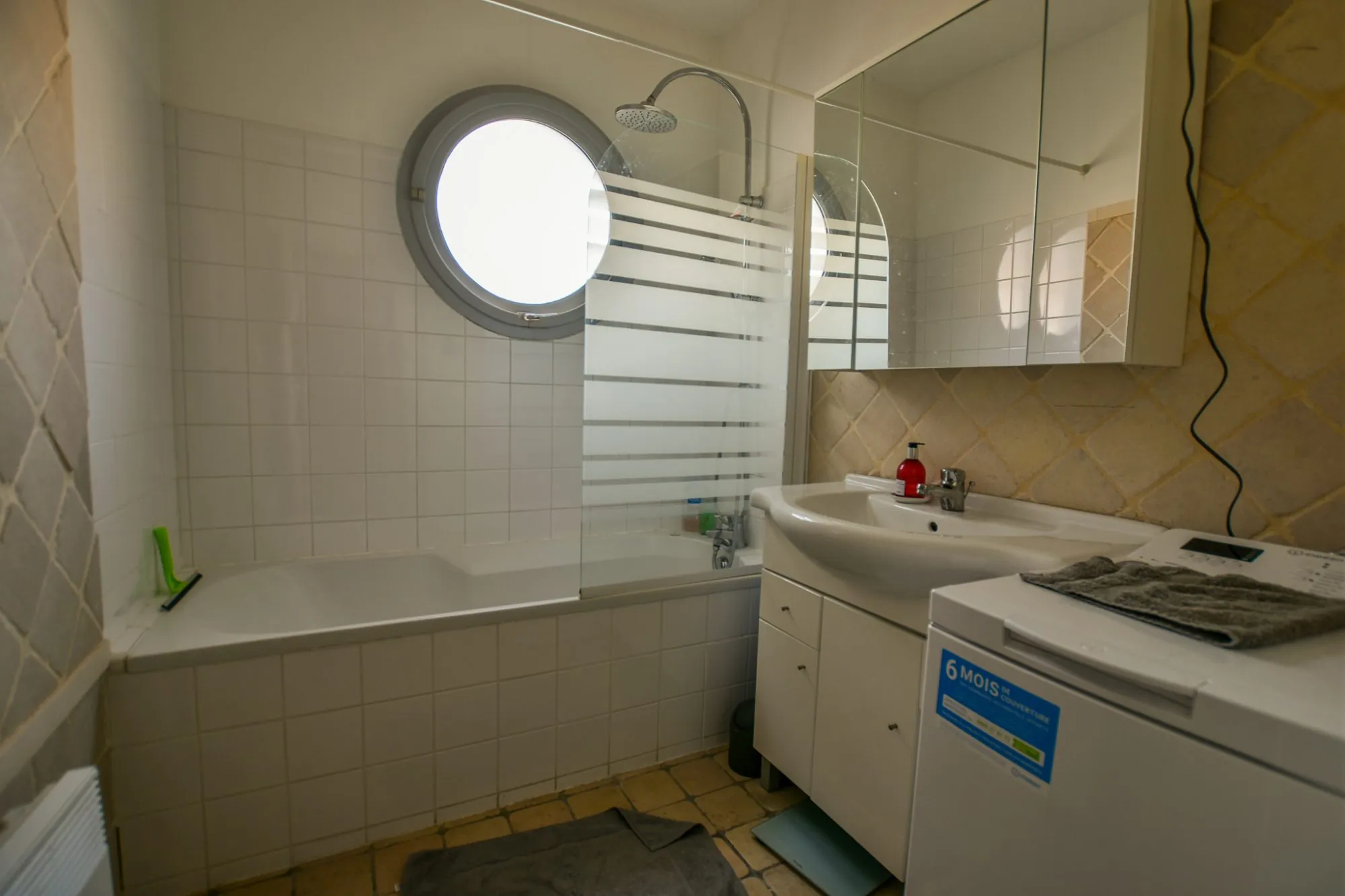 Appartement Type 2 à Arcachon, proche plages et centre-ville avec balcon et parking 