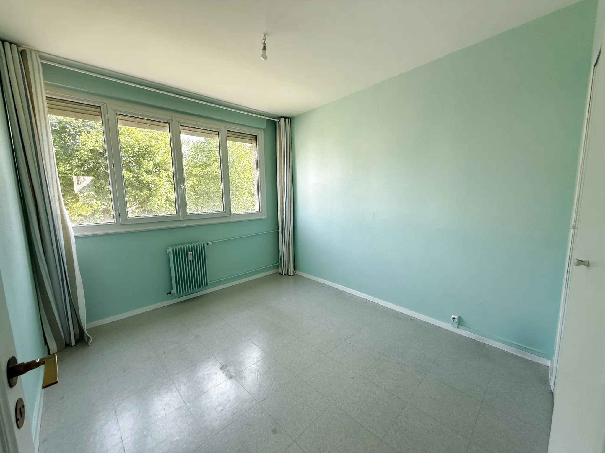 Appartement 5 pièces à vendre au Le Mans proche Musée de Tessé 