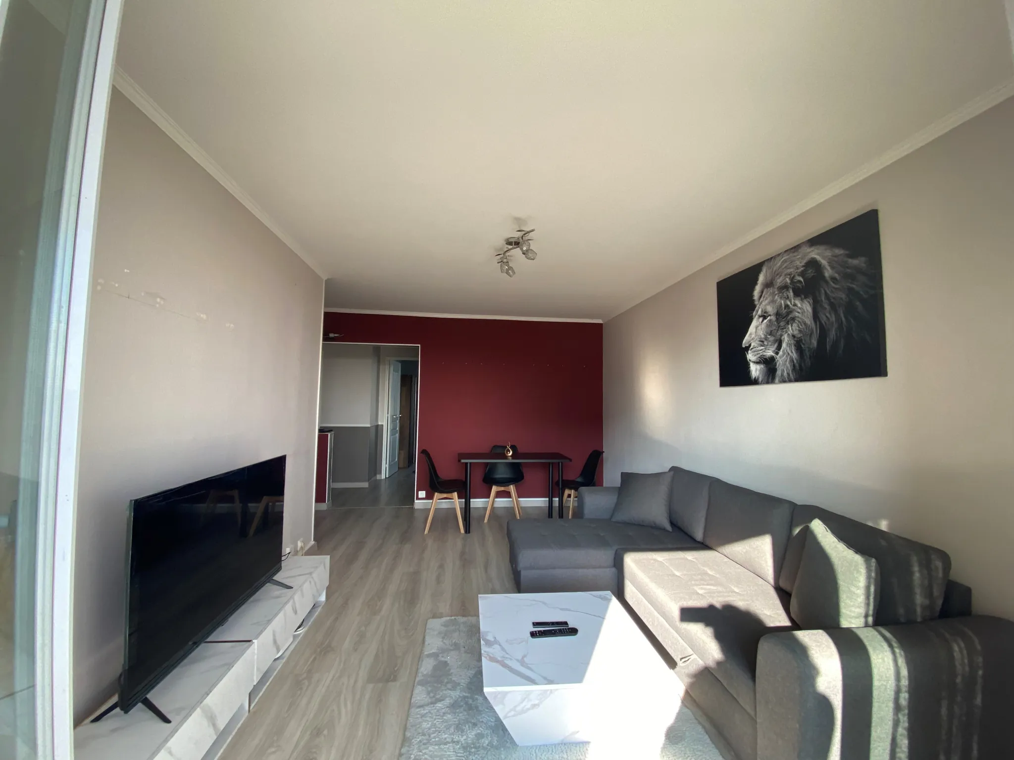 Appartement F2 à vendre à Longjumeau – Loggia, parking et proximité centre-ville