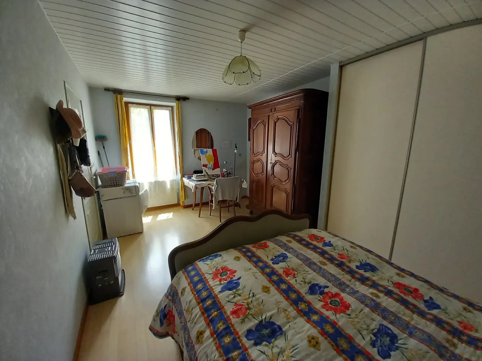 Belle maison girondine avec dépendances, 4 chambres et grand jardin à La Réole 