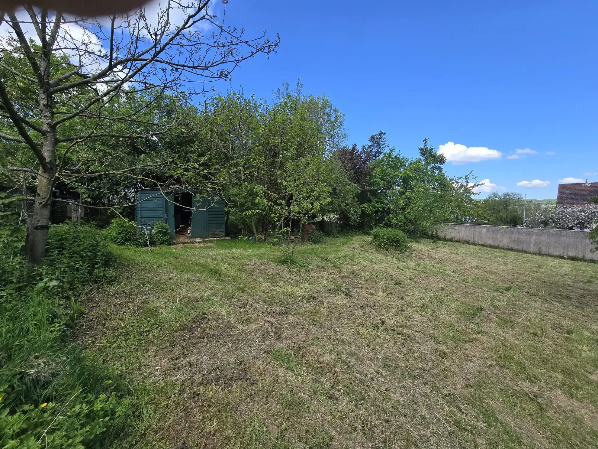 Terrain à bâtir de 840 m² à Panazol, quartier Manderesse, idéal pour votre projet immobilier