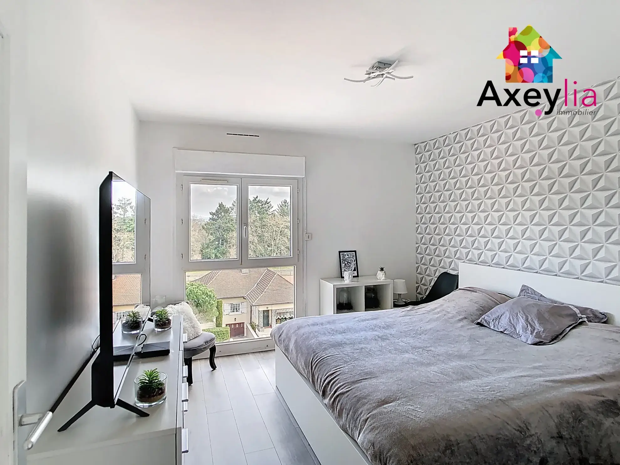 Appartement T3 lumineux avec cave et parking à Roanne (42300) 