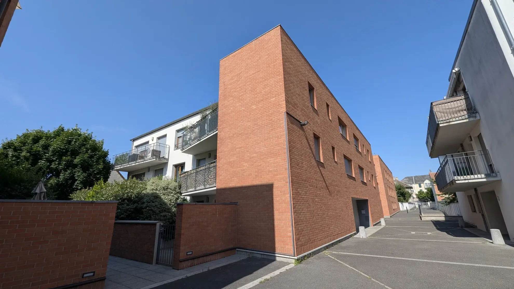 Appartement 3 pièces de 63 m² avec balcon, parking à Carrieres sous Poissy 