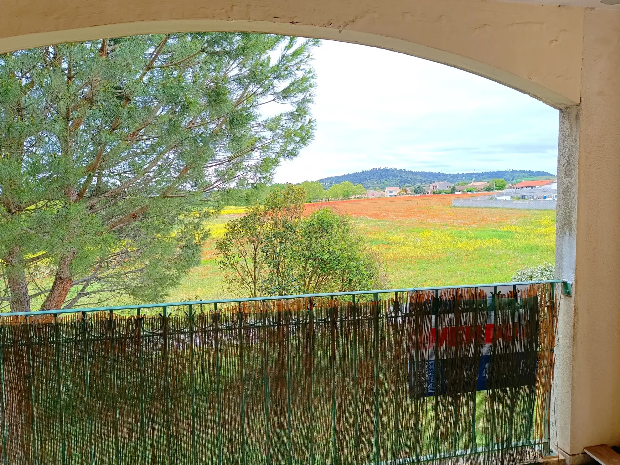 Appartement T2 à vendre à Carcassonne avec balcon et parking 