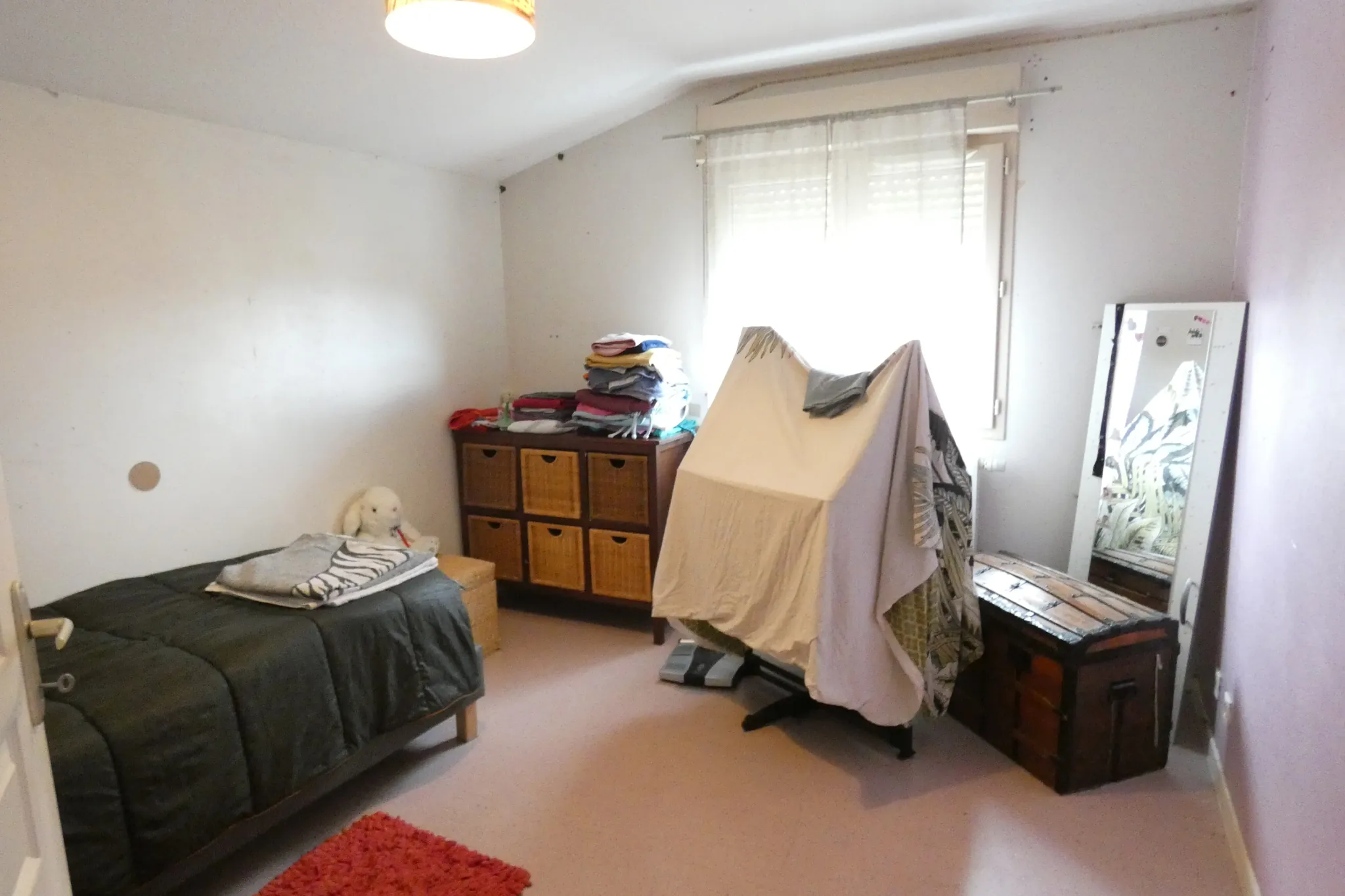 Belle maison à Aurillac avec spa, garage et véranda, construite en 2007 