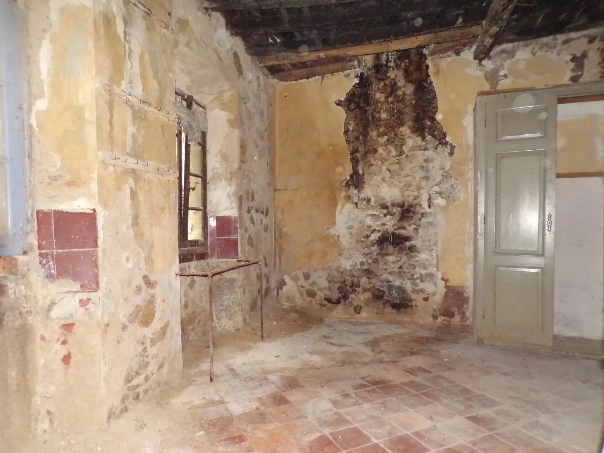 Maison de village avec appartement et vue sur le Canigou à rénover à Saint Laurent de Cerdans 