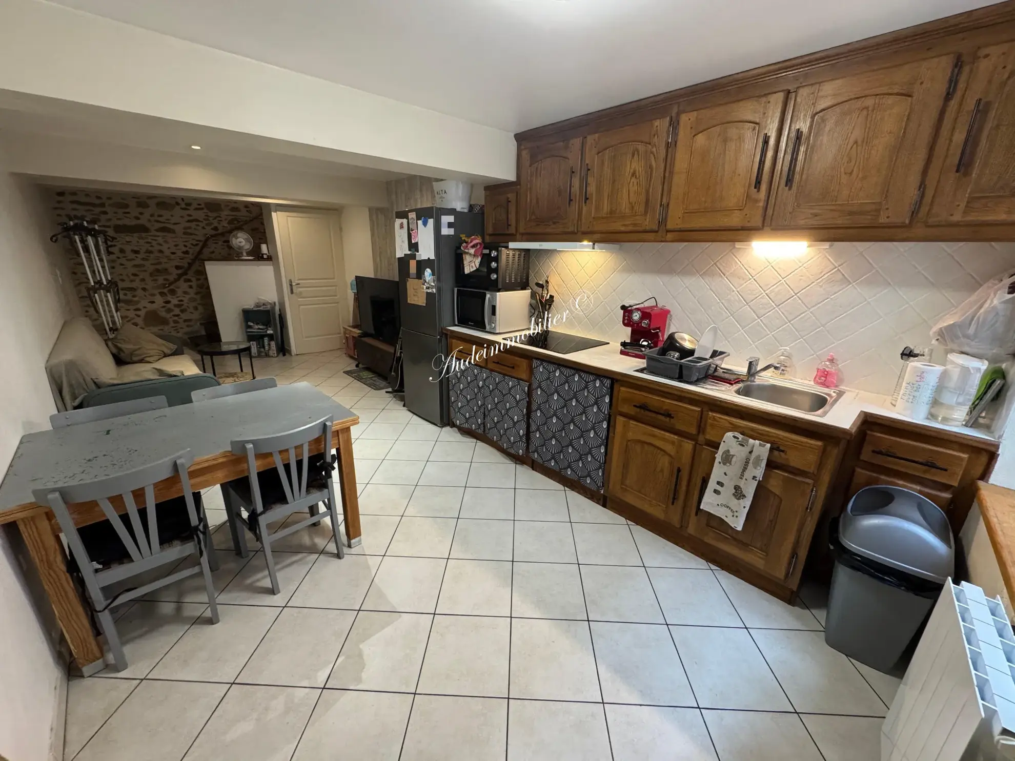 Maison de ville en pierre à Limoux pour investissement locatif de 73 m²