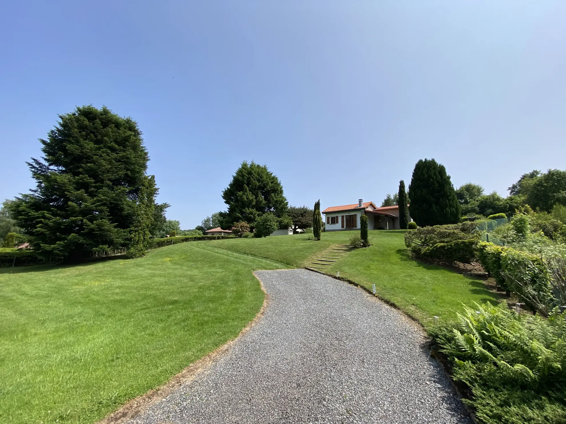 Maison à vendre à St Gènes Champanelle de 55m² avec potentiel d'extension 