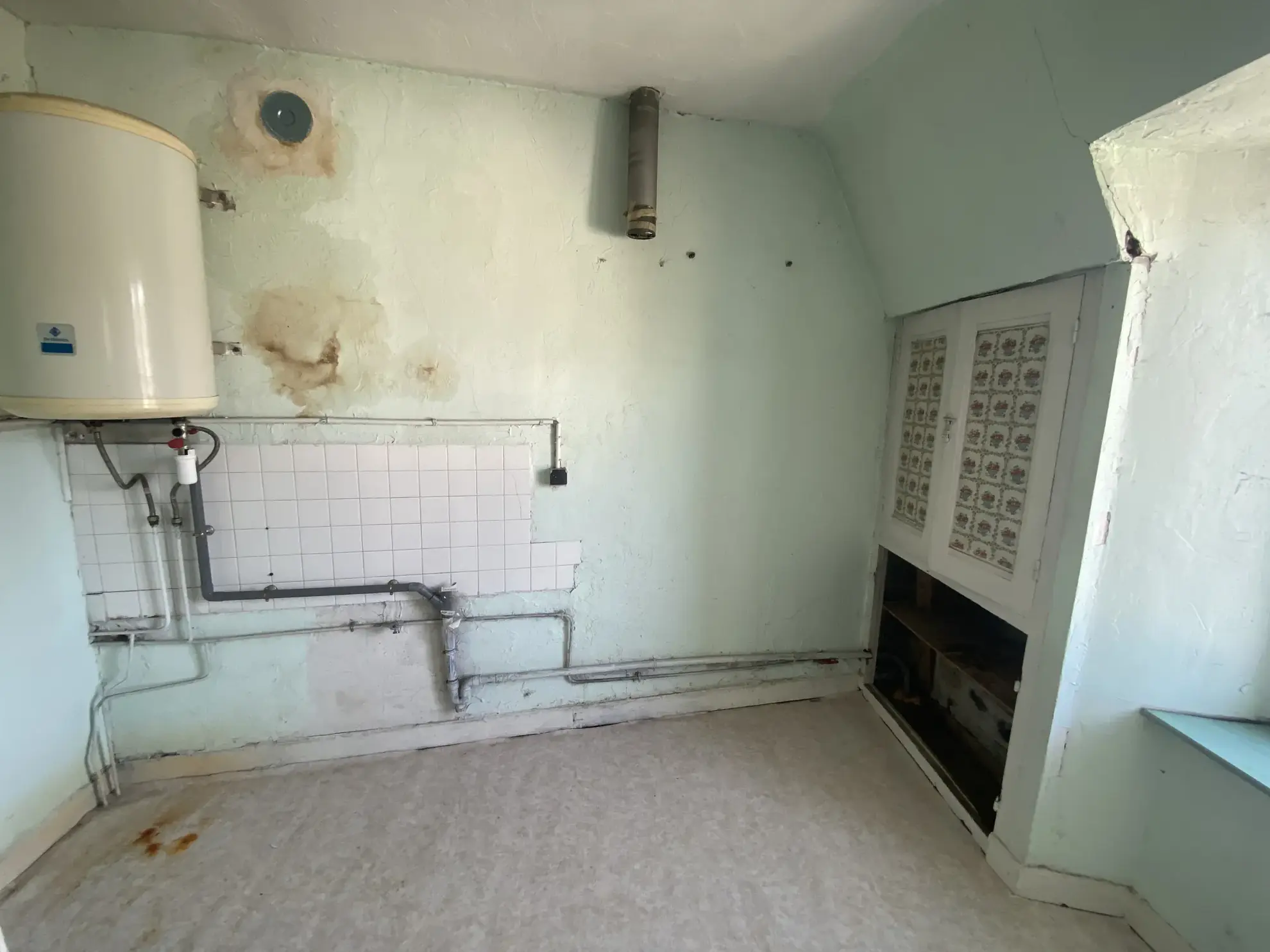 Immeuble de rapport à Argentat-sur-Dordogne avec local commercial et appartements 