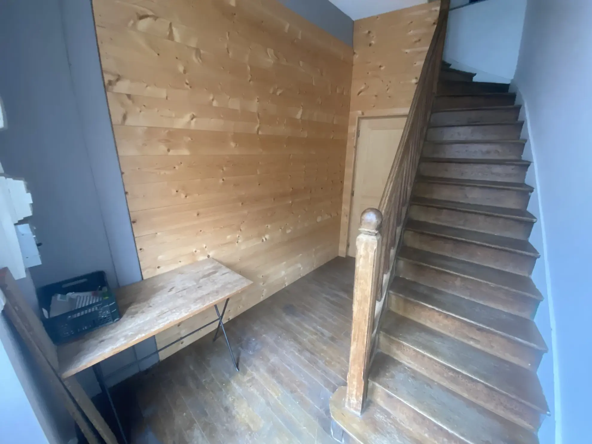 Immeuble de rapport à Argentat-sur-Dordogne avec local commercial et appartements 